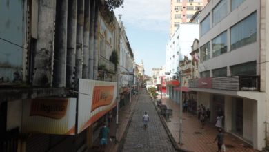 Photo of Pandemia afeta a economia e muda o cenário do centro comercial de Belém