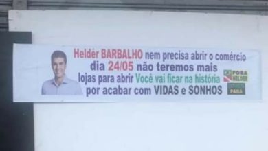 Photo of Foto com faixa de protesto contra Helder circula pelas redes sociais