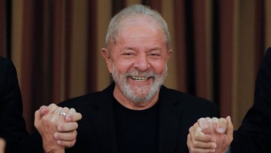 Photo of Lula comemora impacto do coronavírus na economia brasileira