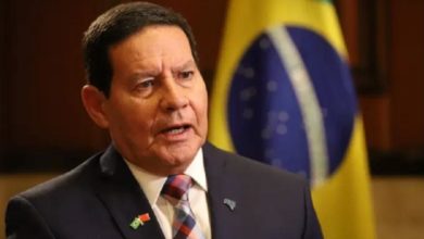 Photo of Esteira de R$ 44 mil que governo quer comprar é de ‘excelente nível’, diz Mourão