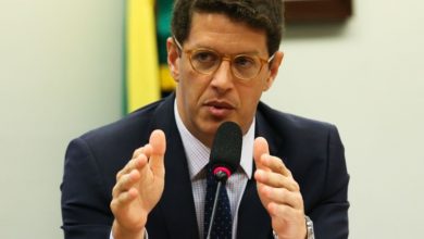 Photo of Ministro Ricardo Salles, do Meio Ambiente, é suspenso do Partido Novo