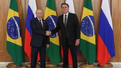Photo of Bolsonaro conversa com Putin sobre cooperação na área de saúde
