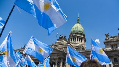 Photo of De sexta maior economia do planeta ao décimo calote: as lições da Argentina