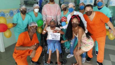 Photo of Emoção toma conta em alta de paciente de 75 anos no hospital Dom Zico
