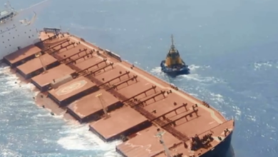 Photo of Marinha afunda navio encalhado na costa do Maranhão