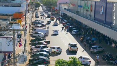 Photo of Comerciantes de Altamira saem às ruas pedindo a abertura do hospital de campanha e a reabertura do comércio