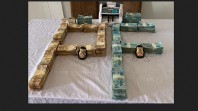 Photo of Polícia Federal apreende mais de R$ 700 mil com assessor do secretário de saúde Alberto Beltrame