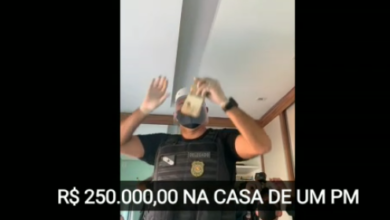 Photo of Cerca de R$ 250 mil são encontrados em teto de casa de policial militar acusado de desviar cocaína