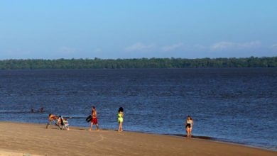 Photo of Criança de dois anos morre afogada na Praia Grande de Outeiro