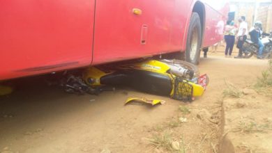 Photo of Ônibus esmaga mototaxista em rotatória de Parauapebas