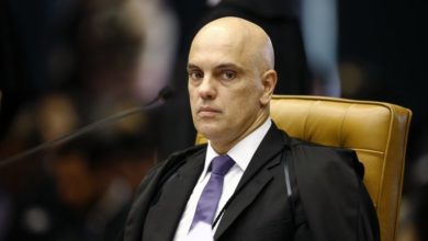 Photo of Facebook diz que não vai cumprir decisão de Moraes e mantém no ar perfis de bolsonaristas fora do país