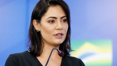 Photo of Michelle Bolsonaro diz que testou negativo para covid-19