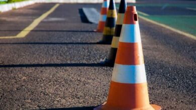 Photo of Ex-ministro do governo Dilma é flagrado furtando cones no DF