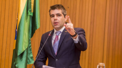 Photo of Família Sarney tenta se aproximar do bolsonarismo em busca de sobrevivência política no Maranhão