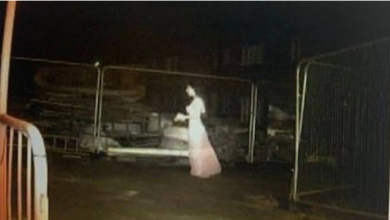 Photo of Sensor de movimento é acionado em canteiro de obra, e ‘noiva fantasma’ é flagrada por câmera