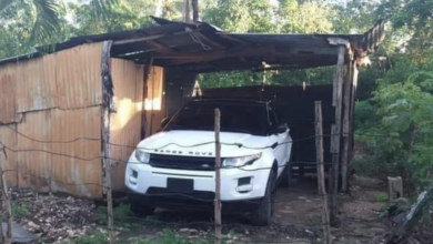 Photo of Primeiro a nave, depois a casa: Land Rover em barraco viraliza nas redes