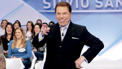 Photo of Mulher se apresenta como filha de Silvio Santos e pede exame de DNA na Justiça