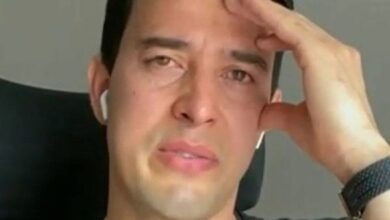 Photo of Suposto namorado de Gugu chora ao falar do apresentador: ‘Penso nele todos os dias’