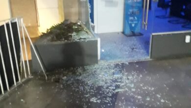 Photo of Sede do Paysandu é atacada por vândalos após derrota pela Série C