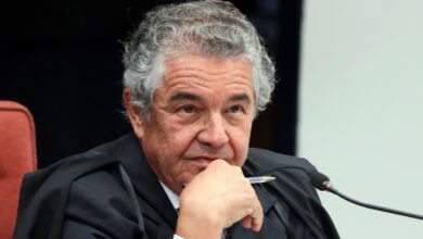 Photo of Marco Aurélio suspende depoimento de Bolsonaro à PF