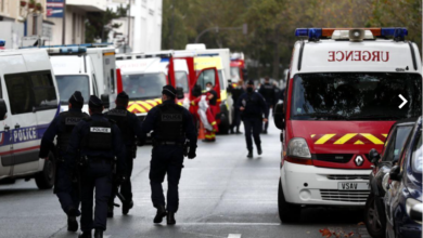 Photo of Ataque com faca deixa feridos perto do antigo endereço do jornal Charlie Hebdo em Paris