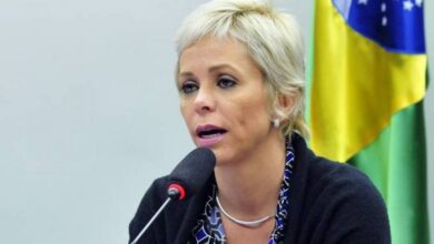 Photo of Após ter prisão decretada, Cristiane Brasil se apresenta à polícia: ‘Só empobreci na política’