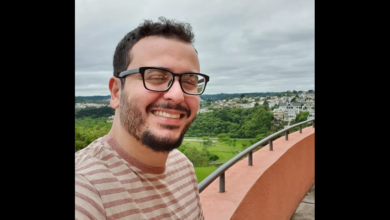 Photo of Voluntário brasileiro que participava dos testes da vacina de Oxford e morreu com a Covid era médico e ex-aluno da UFRJ