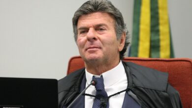 Photo of Fux começa a pôr o pau na mesa contra a impunidade