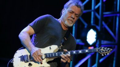 Photo of Eddie Van Halen morre aos 65 anos