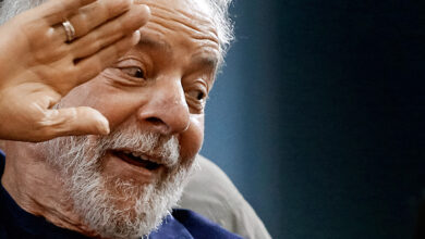 Photo of STJ retira de pauta recurso de Lula contra condenação no caso triplex