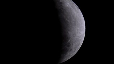 Photo of Nasa anuncia descoberta de água em estado líquido na Lua