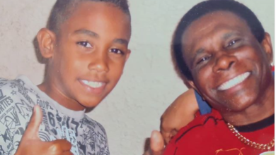Photo of Neguinho da Beija-Flor diz que vai deixar o Brasil após morte do neto
