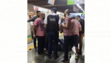 Photo of DF: Homem é linchado após ser flagrado se masturbando no metrô