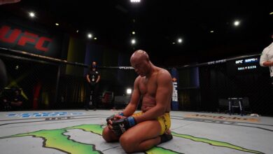 Photo of ‘Ele não deveria lutar nunca mais’, diz presidente do UFC após derrota de Anderson Silva na despedida