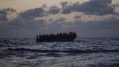 Photo of Barco com imigrantes africanos afunda na Tunísia e deixa 20 mortos