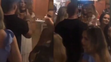 Photo of Missa? Após polícia em casa, Elba Ramalho é flagrada em evento: “Só de passagem”