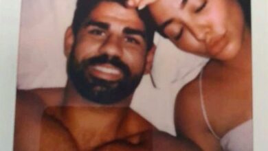 Photo of Fotos íntimas de Gabriel Jesus e Diego Costa são encontradas em Bíblia doada para caridade, em Londres