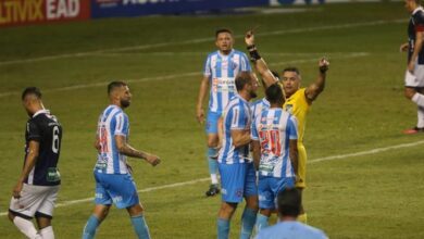 Photo of Diretoria do Paysandu se reúne e pode definir demissão de volante expulso no Re-Pa