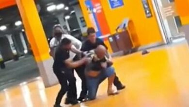 Photo of Polícia indicia seis pessoas pela morte de homem negro espancado por seguranças do Carrefour