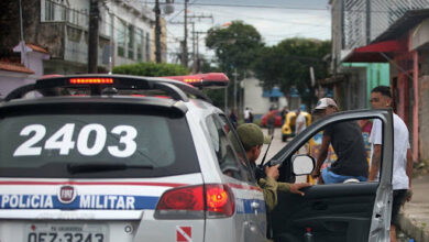 Photo of Policial alcoolizado agride clientes de bar em Maracanã, no interior do Pará