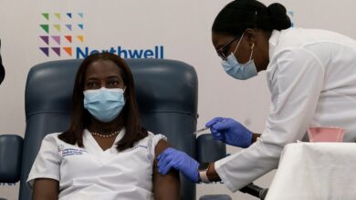 Photo of Vacinação contra a Covid-19 começa nos EUA e enfermeira é a 1ª receber em Nova York