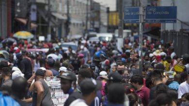 Photo of Isolamento cai ao menor nível no Brasil, diz pesquisa