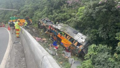 Photo of Acidente com ônibus que saiu de Belém deixa 12 mortos e nove feridos na BR-376 em estrada do Paraná