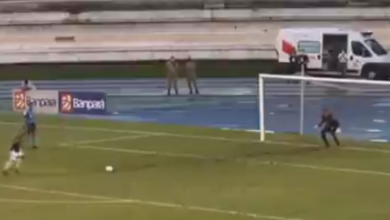 Photo of Síndrome de Caíque Oliveira? Cobrança de pênalti de jogador azulino é comparado a ex-jogador bicolor