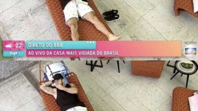 Photo of Arthur, do ‘BBB 21’, é flagrado coçando as partes íntimas e cheirando ao vivo durante ‘espiada’