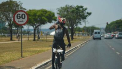 Photo of Bolsonaro anuncia redução no imposto de importação de bicicletas
