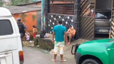 Photo of Homem tem orelha decepada a terçadadas após reclamar de cachorro do vizinho