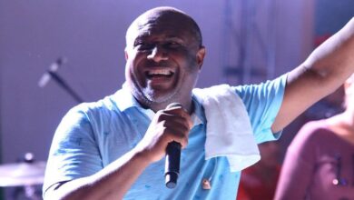 Photo of Corpo de Irmão Lázaro será enterrado neste sábado em Salvador, capital da Bahia