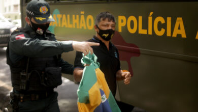 Photo of Polícia Militar coíbe manifestação de apoiadores de Bolsonaro pelo dia 31 de março, em Belém