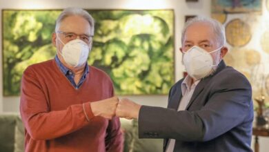 Photo of Ex-presidentes Fernando Henrique e Lula se encontram em São Paulo